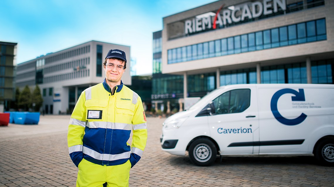 Caverion technician in Munchen Germany.jpg